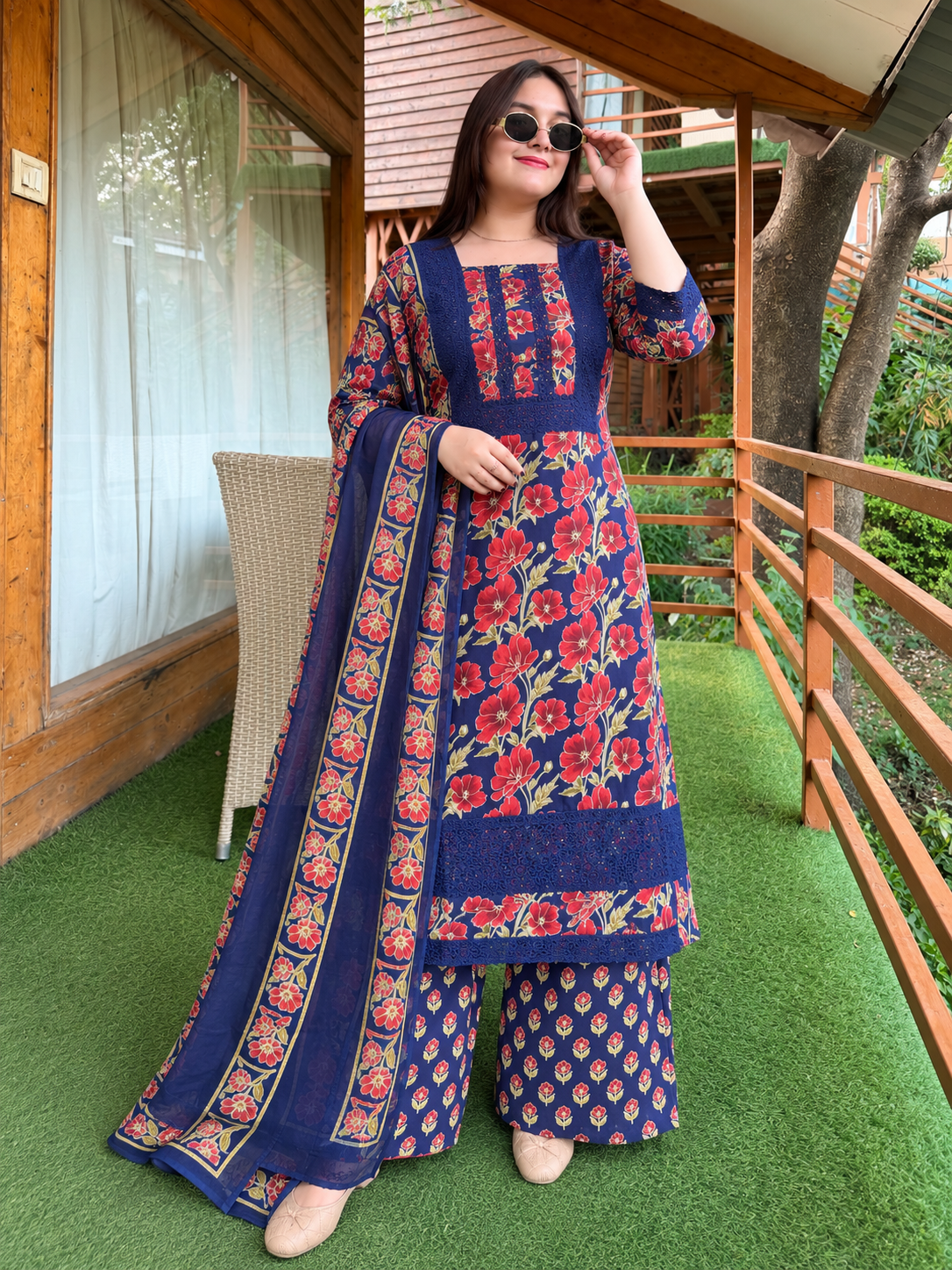 Navy Blue Gul-e-Shab Floral Lace 3-Piece Kurta Palazzo Set